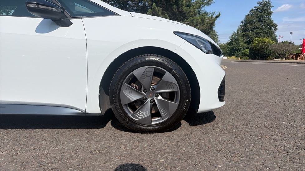 Cupra Born V1 White #5