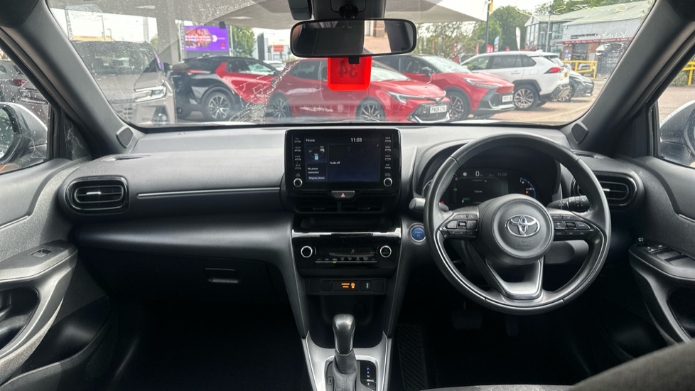 Toyota Yaris Cross Design White #6