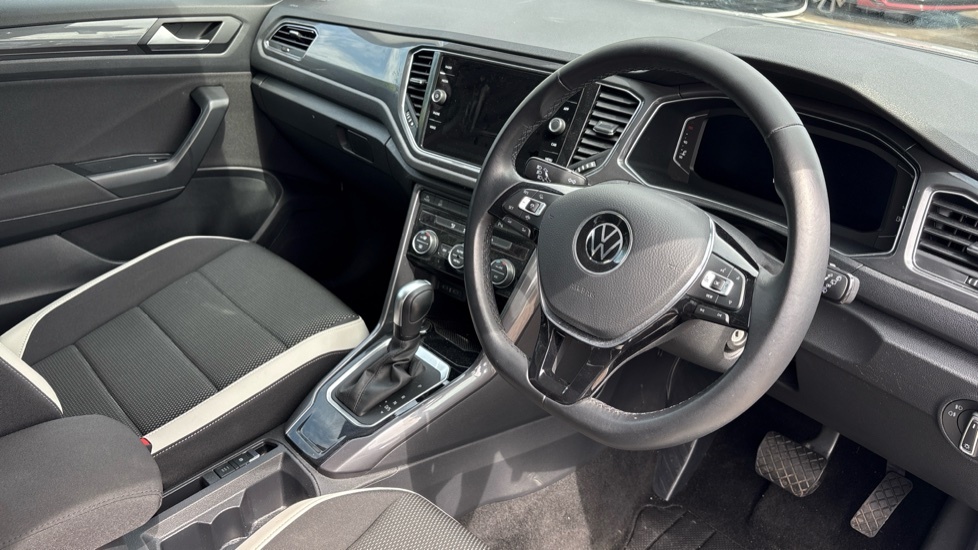 Volkswagen T-Roc Sel White #6