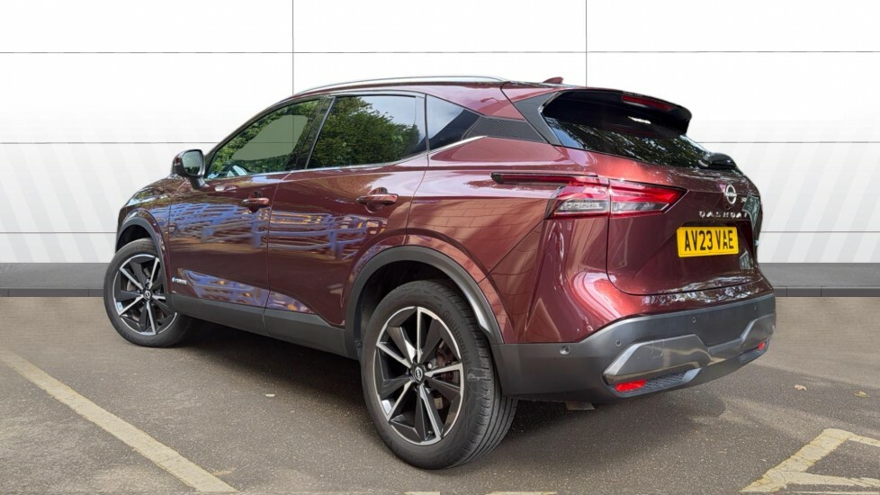 Nissan Qashqai Tekna AV23VAE Red #2