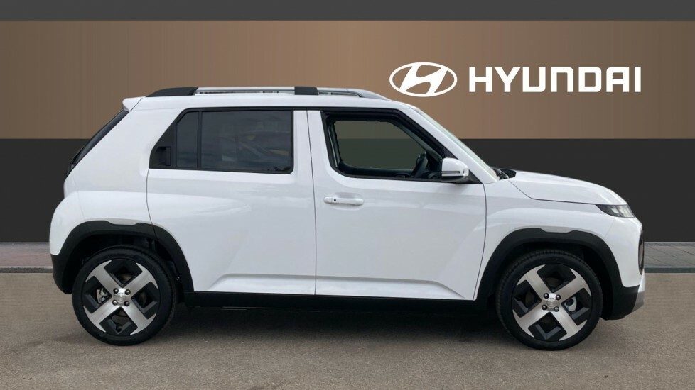 Hyundai Inster 02 White #5