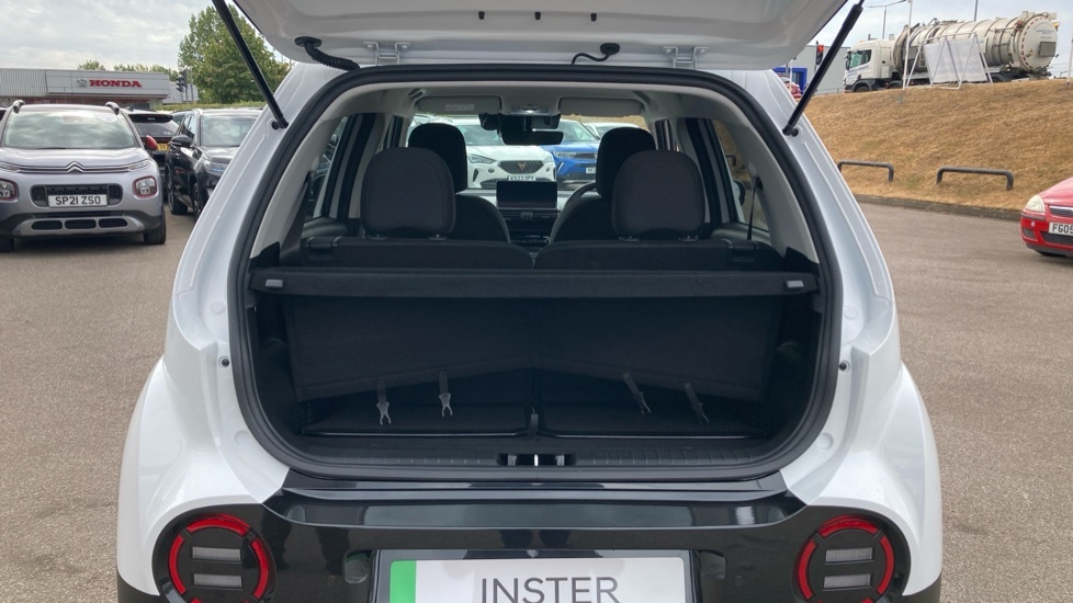 Hyundai Inster 02 White #4