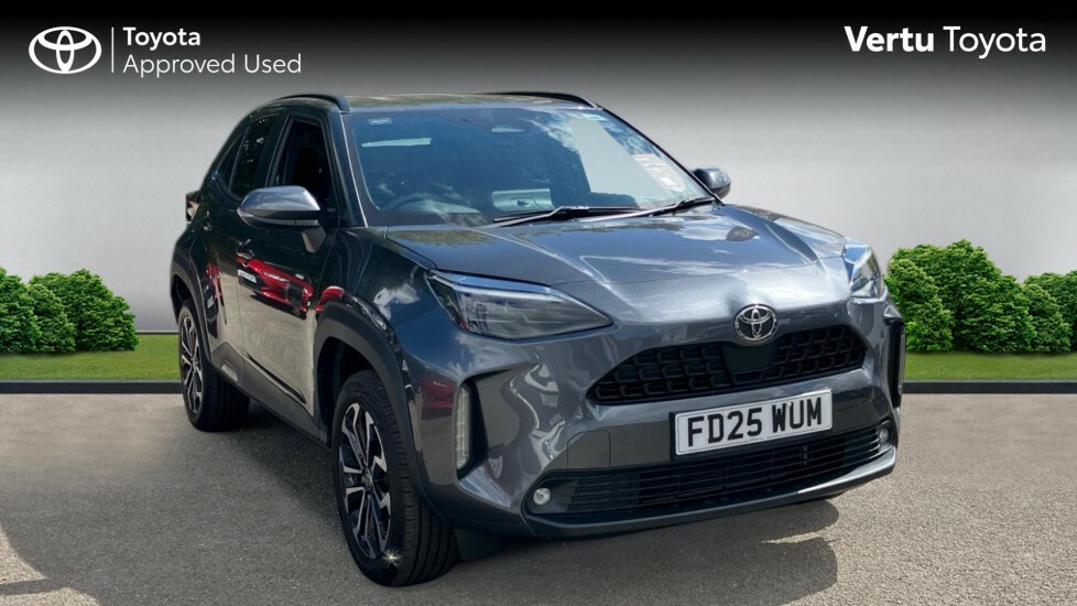 Toyota Yaris Cross Design FD25WUM Grey
