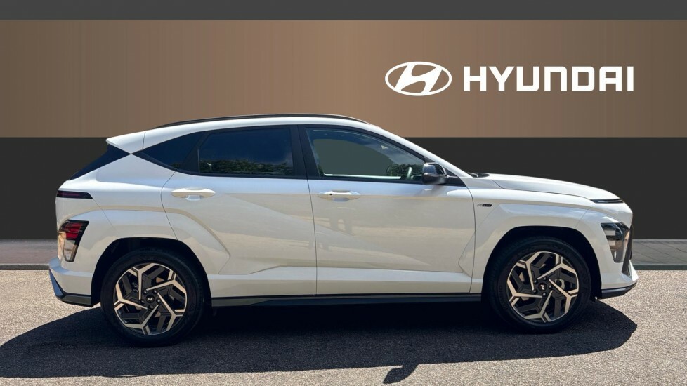 Hyundai Kona N Line EF25LOH White #5