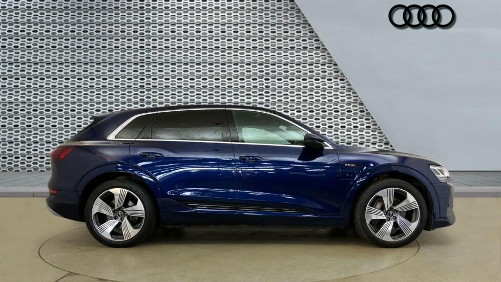 Audi E-Tron S S Line Blue #4
