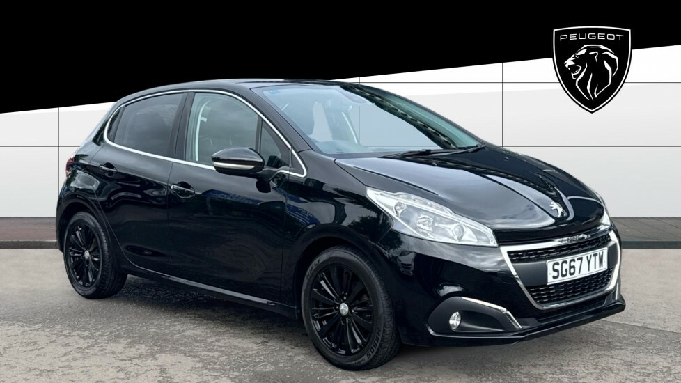 Peugeot 208 Allure Black