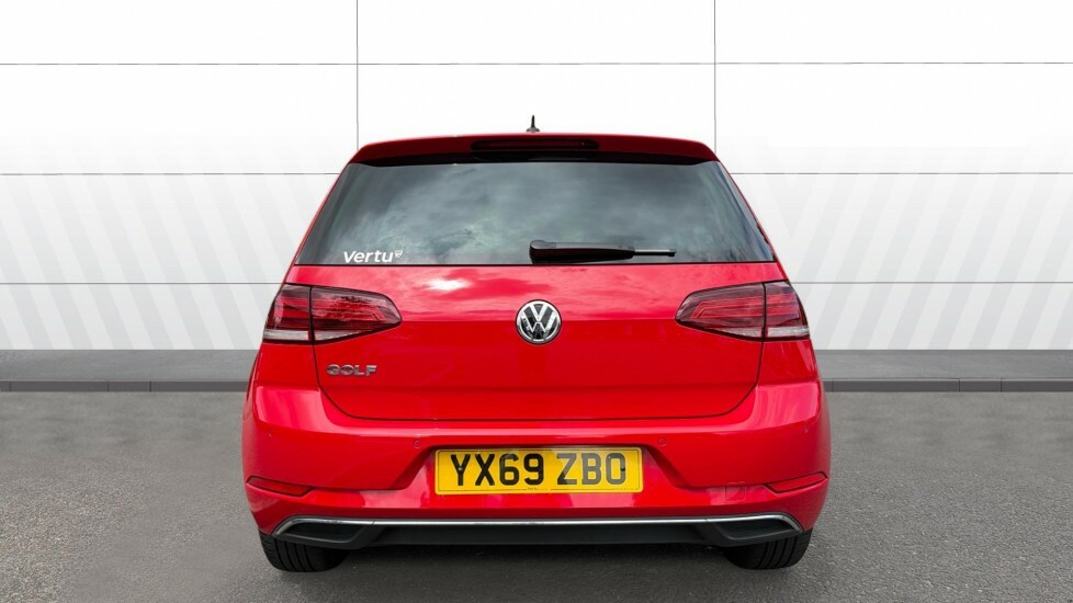 Volkswagen Golf Match Red #6