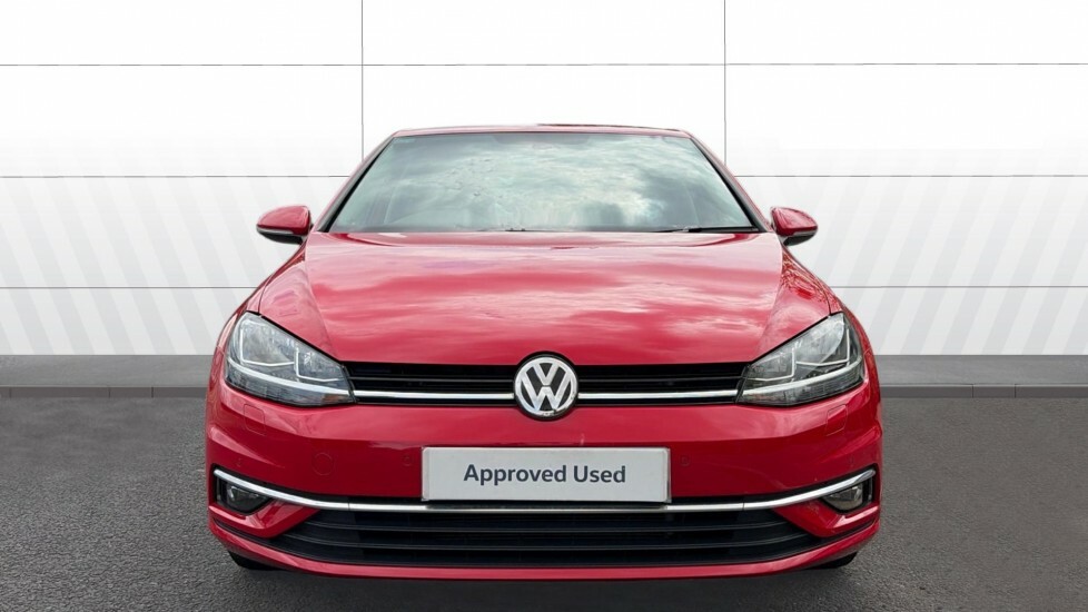 Volkswagen Golf Match Red #3