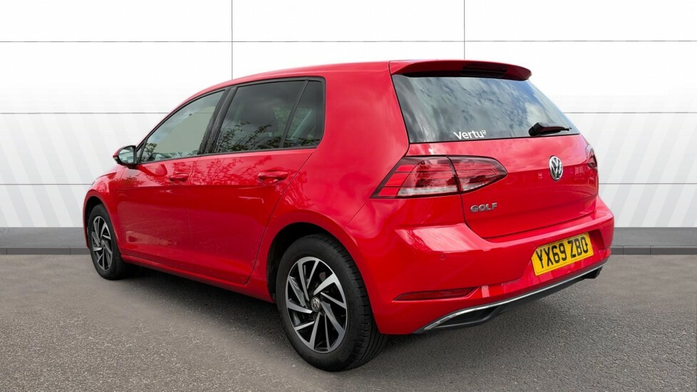 Volkswagen Golf Match Red #2