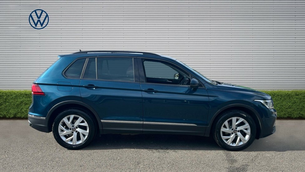 Volkswagen Tiguan Life Blue #4