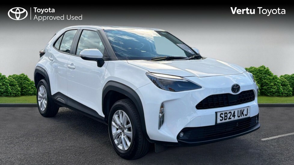 Toyota Yaris Cross Icon White