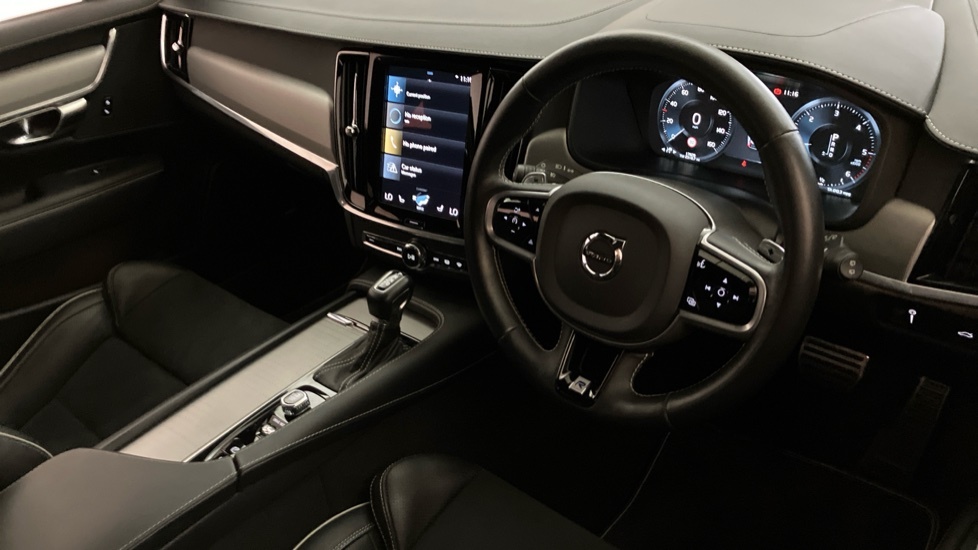 Volvo V90 R Design Plus Black #6