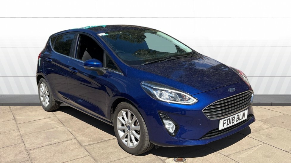 Ford Fiesta Titanium Blue