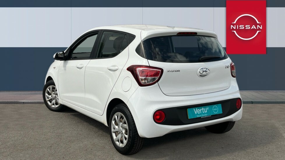Hyundai I10 Se White #2
