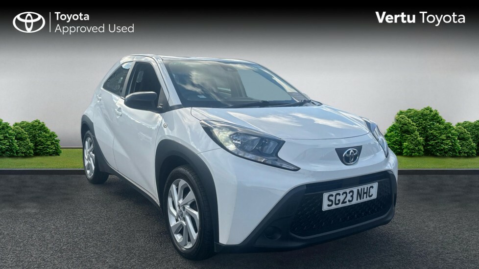 Toyota Aygo X Pure SG23NHC White