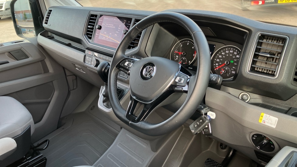 Volkswagen Grand California 600 Grey #6