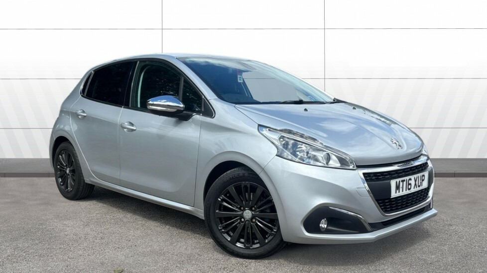 Peugeot 208 Allure Silver