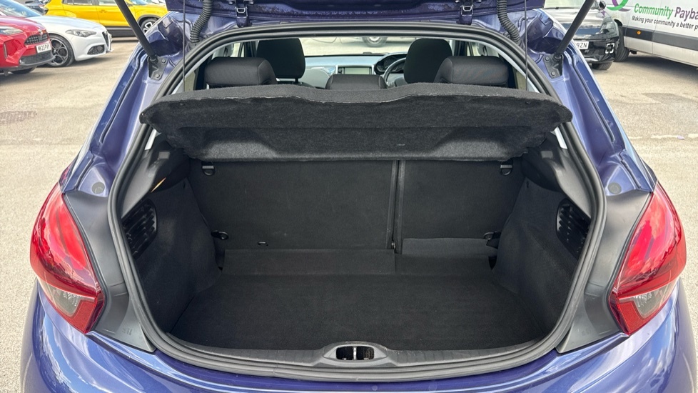 Peugeot 208 Allure Premium FE67GGX Blue #4