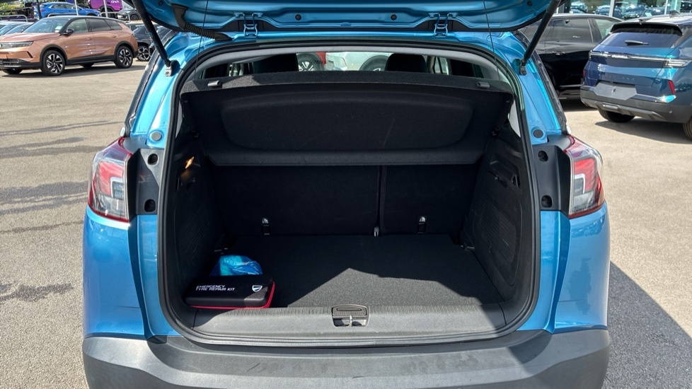 Vauxhall Crossland X Elite Nav YG19AFD Blue #4