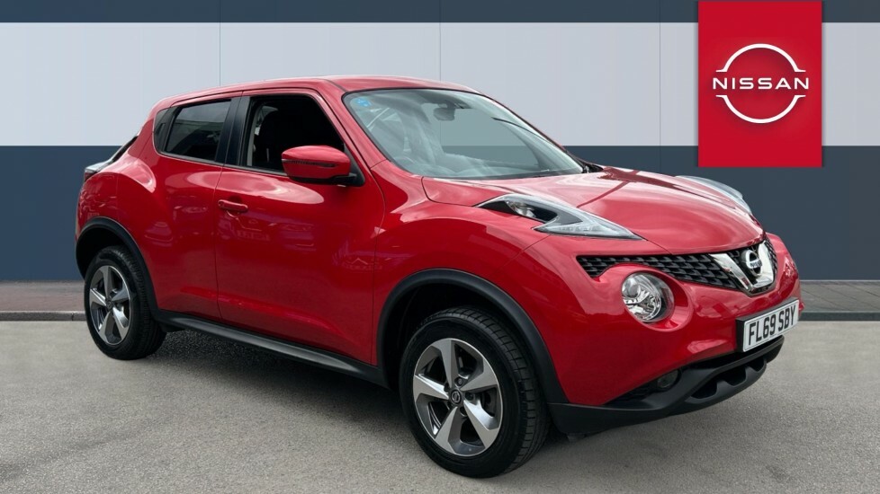 Nissan Juke Acenta Red