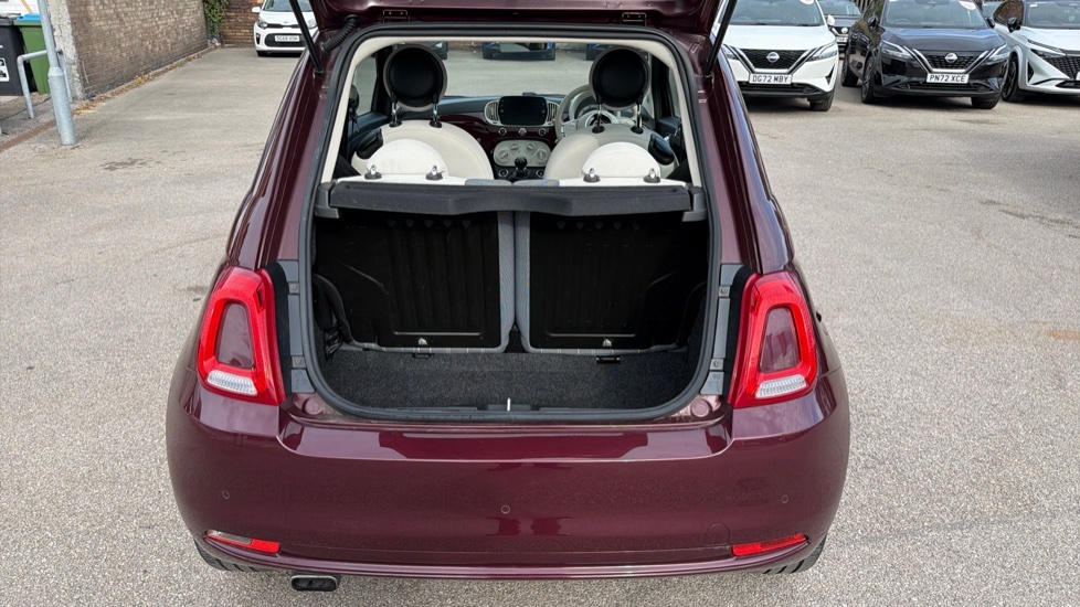 Fiat 500 Lounge Red #4