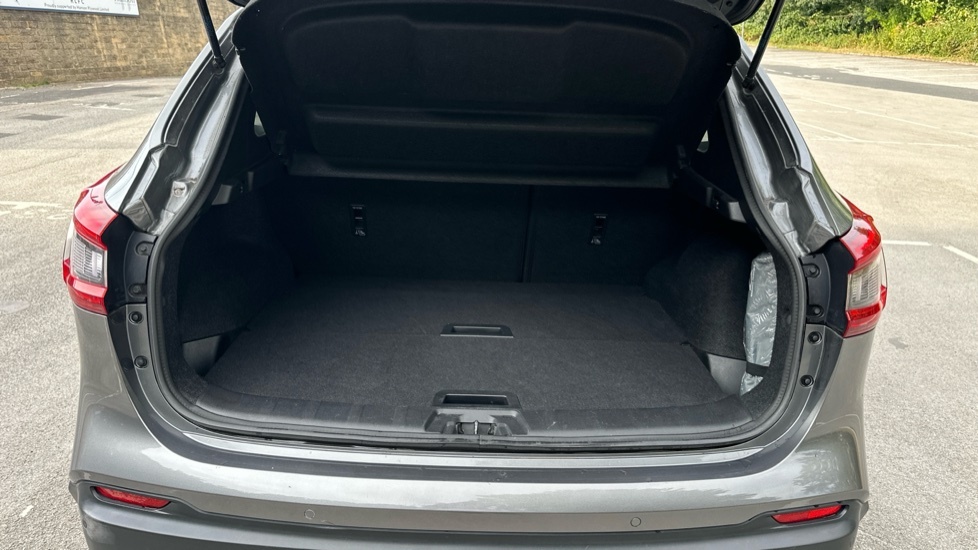 Nissan Qashqai N-connecta Grey #4