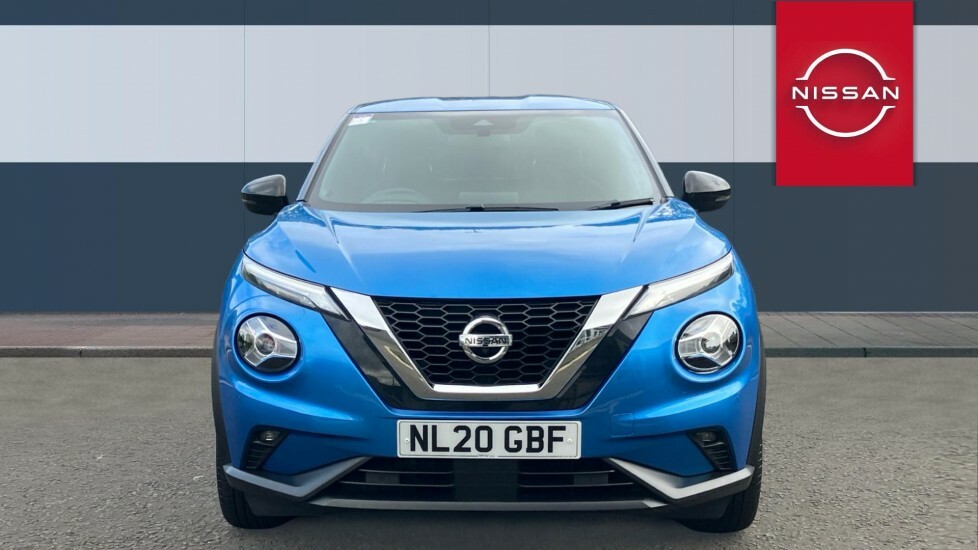 Nissan Juke Tekna Blue #3