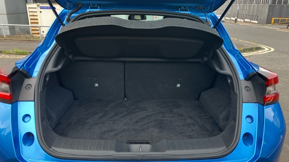 Nissan Juke Tekna Blue #4