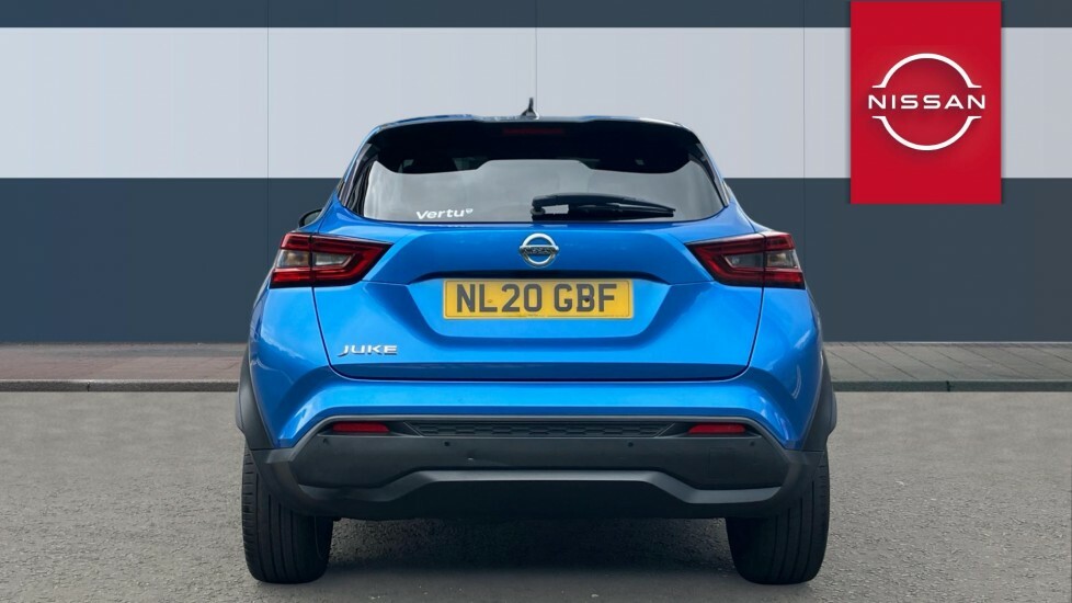 Nissan Juke Tekna Blue #6