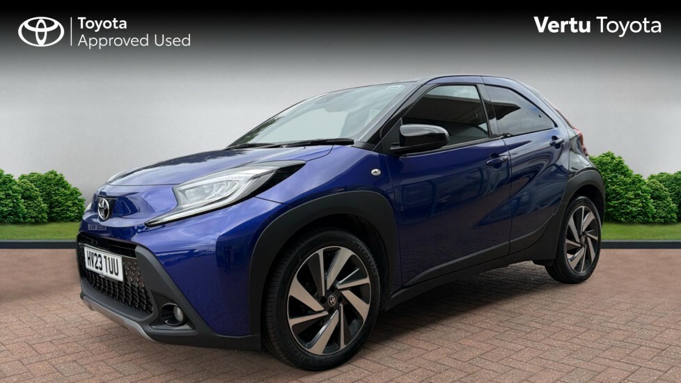 Toyota Aygo X Exclusive Blue #3