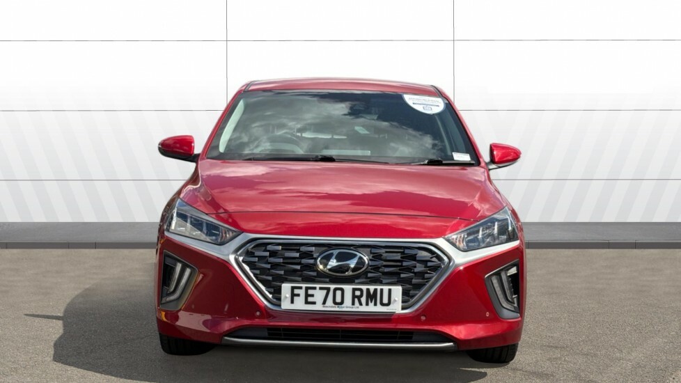 Hyundai Ioniq Premium Se FE70RMU Red #3
