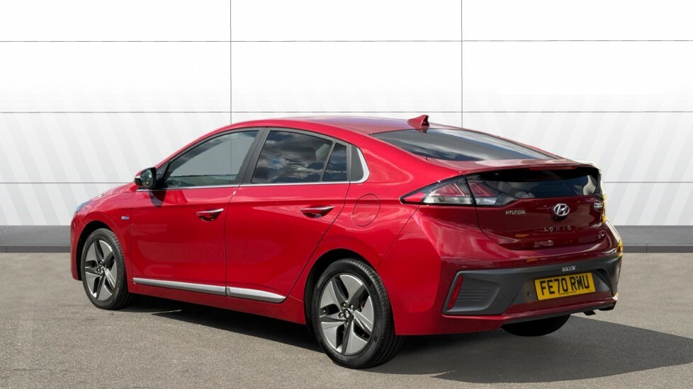 Hyundai Ioniq Premium Se FE70RMU Red #2