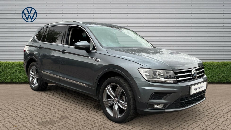 Volkswagen Tiguan Allspace Match AE21YHM Grey