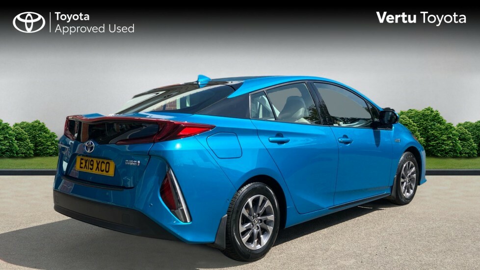 Toyota Prius Excel Blue #2