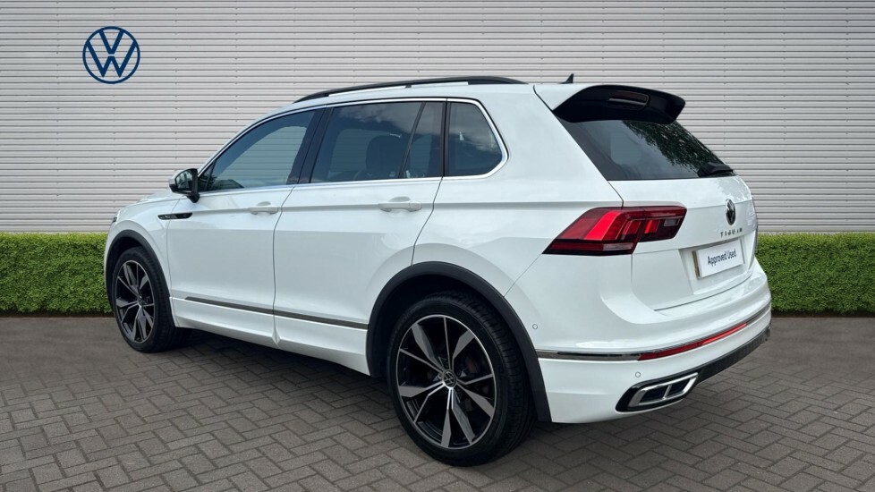 Volkswagen Tiguan R-line MT23AFA White #3