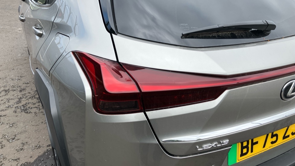 Lexus UX 300H 2.0 Takumi Cvt #21