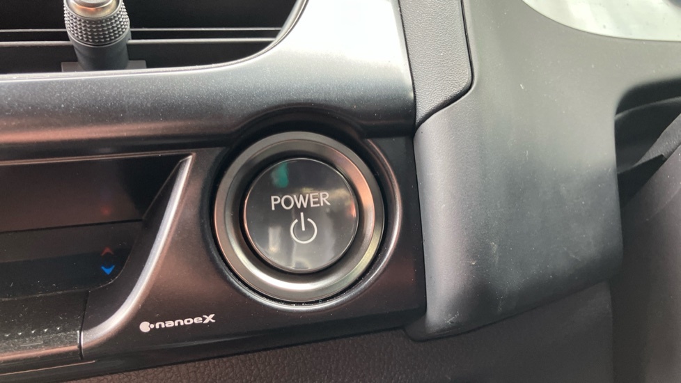 Lexus UX 300H 2.0 Takumi Cvt #16