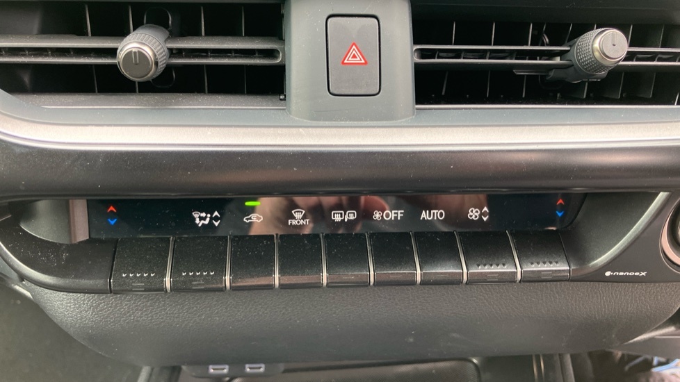 Lexus UX 300H 2.0 Takumi Cvt #35