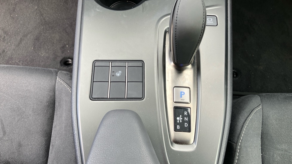 Lexus UX 300H 2.0 Takumi Cvt #38