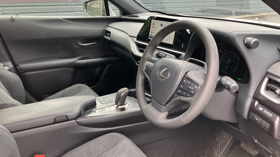 Lexus UX 300H 2.0 Takumi Cvt #12