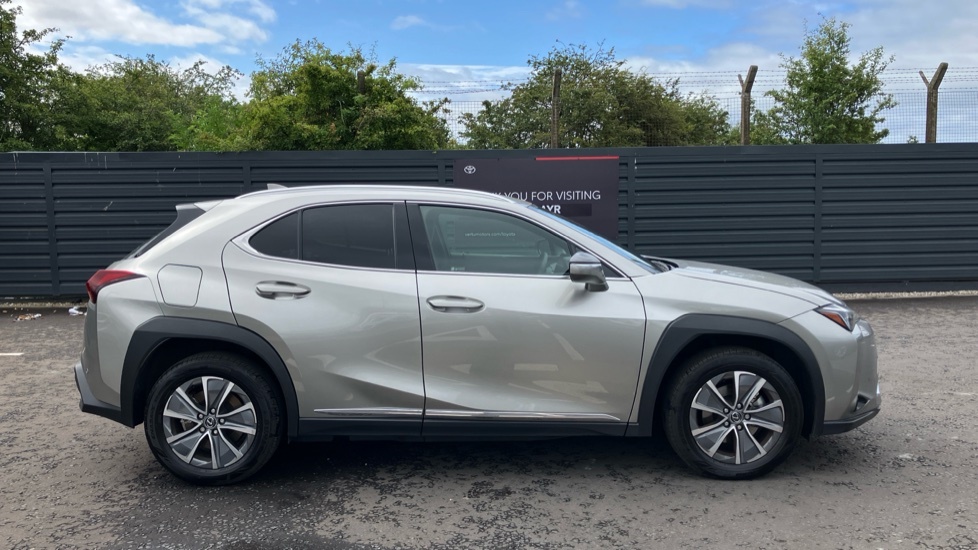 Lexus UX 300H 2.0 Takumi Cvt #23