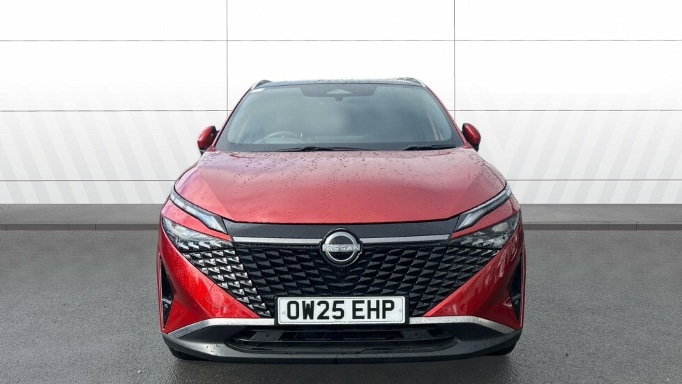 Nissan Qashqai Tekna Red #3