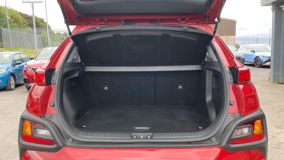 Hyundai Kona Se EX69UJU Red #4