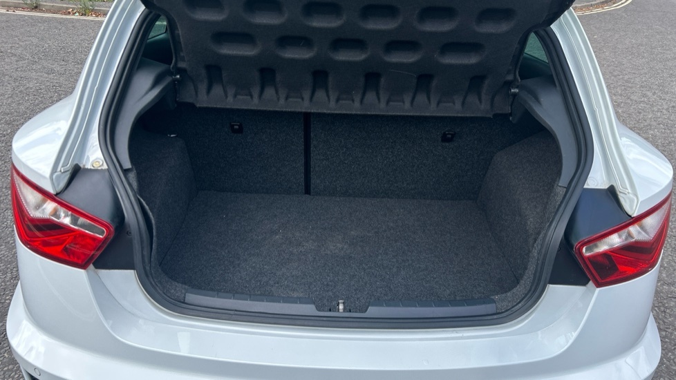Seat Ibiza Cupra Black White #4