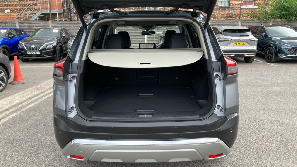 Nissan X-Trail Tekna Grey #4