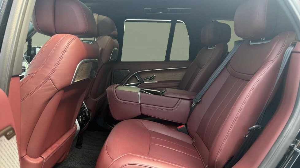 Land Rover Range Rover Autobiography Black #4