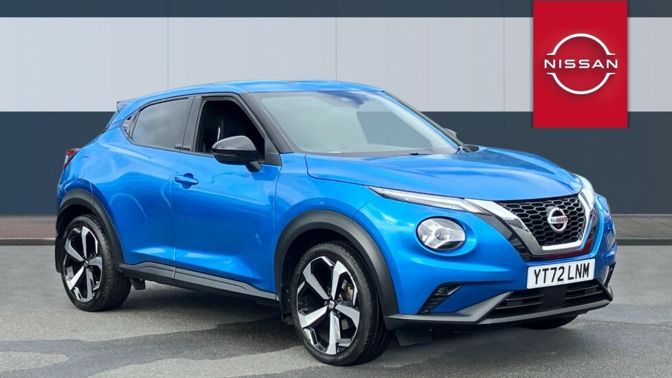 Nissan Juke Tekna Blue