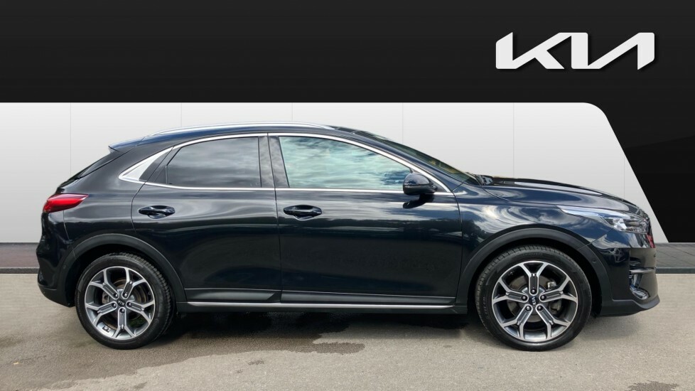 Kia Xceed First Edition Black #5