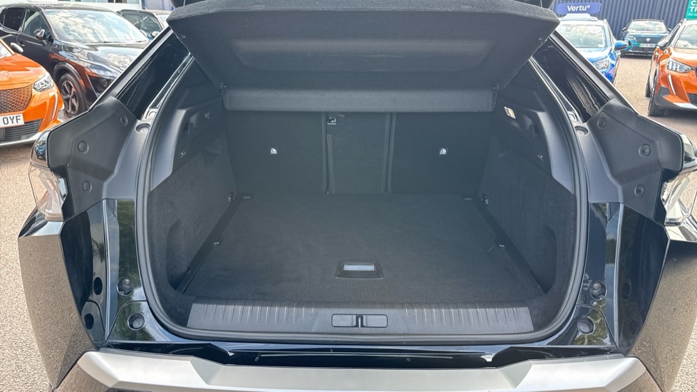 Peugeot 3008 Gt Black #4
