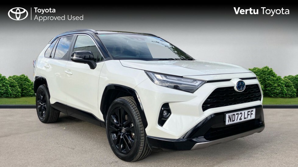 Toyota Rav 4 Dynamic White